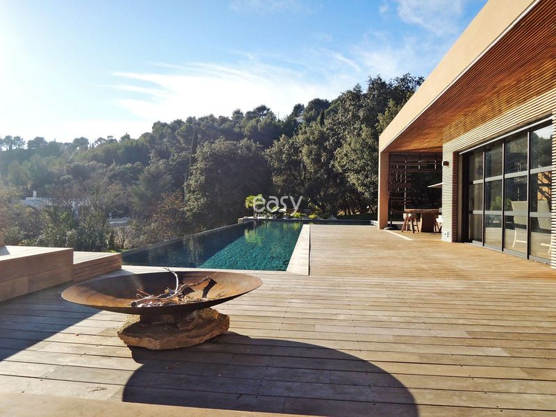 décor pour tournage de spot publicitaire marseille